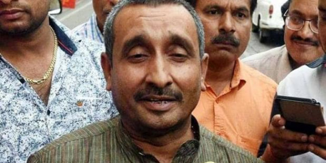 उन्नाव रेप: सड़क हादसे में नया खुलासा, सपा नेता के बड़े भाई का है ट्रक