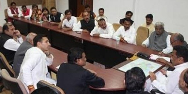 कमलनाथ कैबिनेट की बैठक में सरकारी कर्मचारियों को मिल सकता है तोहफ़ा