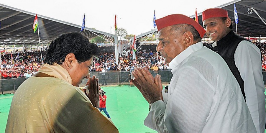 क्या बसपा के महागठबंधन से पीछे हटने में भाजपा का हाथ है?