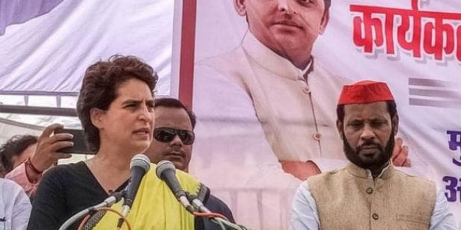 प्रियंका गांधी ने रायबरेली में सपा कार्यकर्ताओं को किया संबोधित, सब हैरान