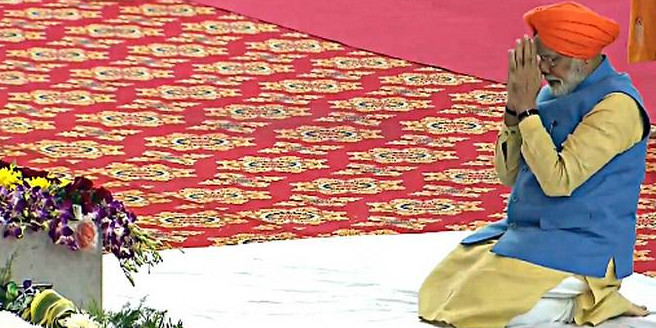 Kartarpur Corridor के उद्घाटन के मौके पर दिखा सियासी भाईचारे का संदेश