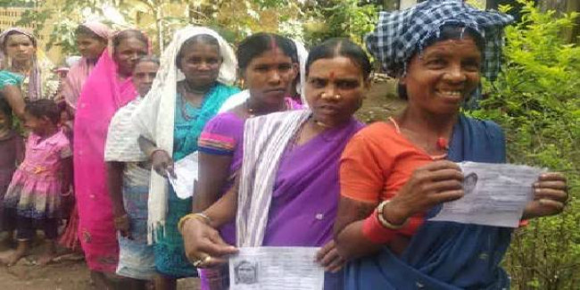 Chitrakote Bypoll: अमित जोगी वीडियो ट्वीट कर लिखा- 'कांग्रेस के पक्ष में वोट करा रहे हैं पीठासीन अधिकारी'