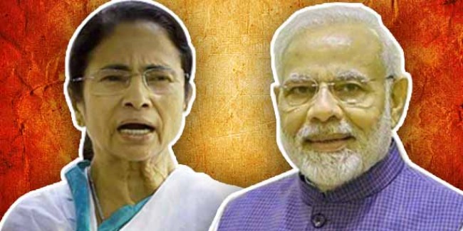 ममता का मोदी पर पलटवार, ‘उनके हाथ खून से सने, मैं उन्हें प्रधानमंत्री नहीं मानती’