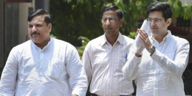 चुनाव आयोग से AAP नेता राघव चड्ढा ने की शिकायत, EVM पर उठाए सवाल