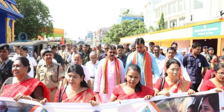 Tripura CM wants social media campaign to curb road mishaps