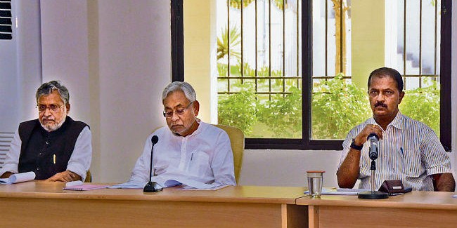 मुख्यमंत्री ने वित्तीय सेहत का लिया जायजा, कहा वित्त विभाग अतिरिक्त आर्थिक बोझ उठाने के लिए रहे तैयार