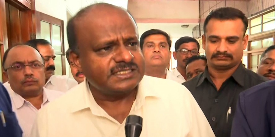 कर्नाटक संकट : कुमारस्वामी से 17 जुलाई को बहुमत साबित करने के लिए कह सकते हैं स्पीकर