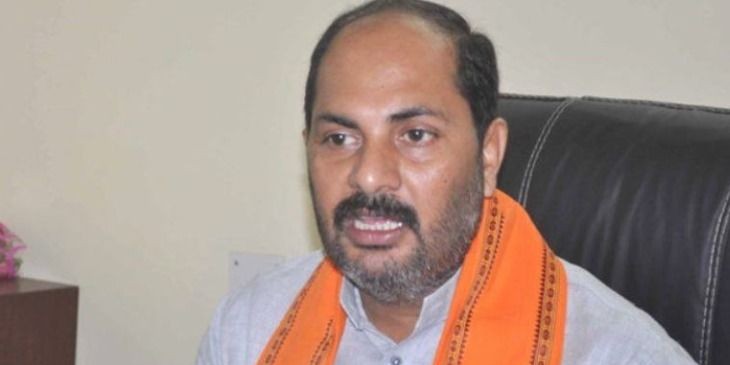 यूपी के मंत्री उपेंद्र तिवारी के विवादित बोल, कहा-हर रेप का अलग नेचर