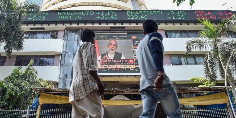 भारत का संप्रभु बॉन्ड से पैसा जुटाने का फैसला काफी जोख़िम भरा है