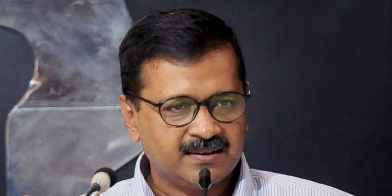 फ्री मेट्रो राइड के फैसले से हर महिला खुशः केजरीवाल