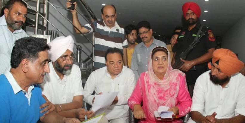 25 साल आप विधायक रहीं, आपने क्या किया? सवाल पूछने पर पूर्व सीएम ने युवक को जड़ा थप्पड़
