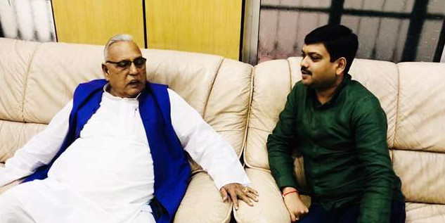 झरिया के सवालों को संजीव सिंह ने दी आवाज, मंत्री-मुख्यमंत्री से मिले