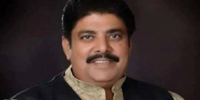 शिक्षक भर्ती घोटाले में दोषी अजय चौटाला तिहाड़ से आयेंगे बाहर, 2 हफ्ते के लिए मिला फरलो