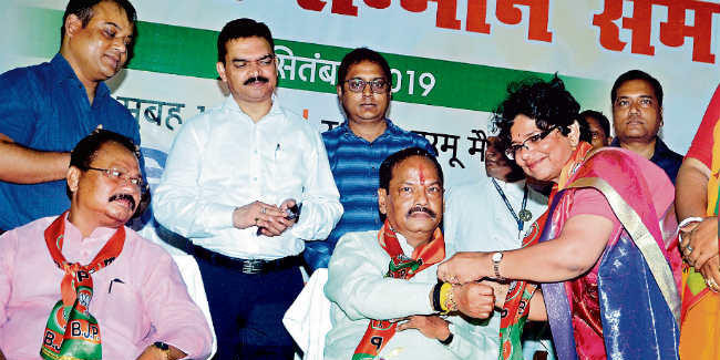 महिलाएं सरकार और समाज की ताकत, एक बार फिर प्रदेश में होगी रघुवर सरकार- रघुवर दास