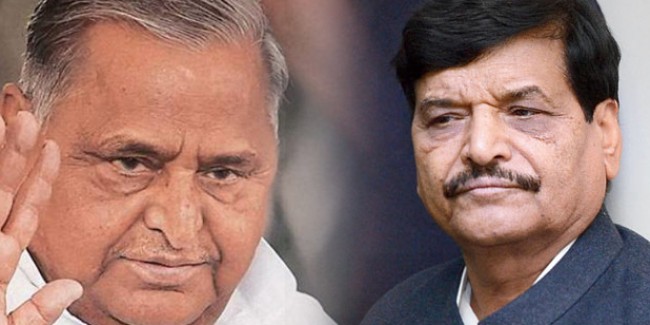 मुलायम ने सैफई में बुलाई परिवार की बैठक, पार्टी में हो सकती है शिवपाल की वापसी