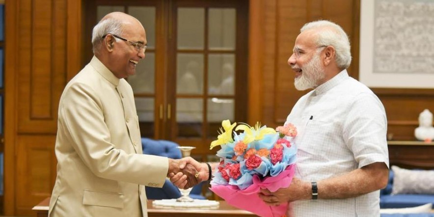 रात 8 बजे राष्ट्रपति से मिलकर सरकार बनाने का दावा पेश कर सकते हैं नरेंद्र मोदी