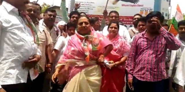 महाराष्ट्र कांग्रेस की कार्यकारी अध्यक्ष यशोमती का अस्पताल में हंगामा