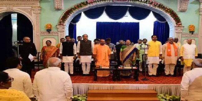 CM योगी ने पहले कैबिनेट विस्तार से साधा क्षेत्रीय व जातिगत समीकरण, 2022 पर हैं निगाहें