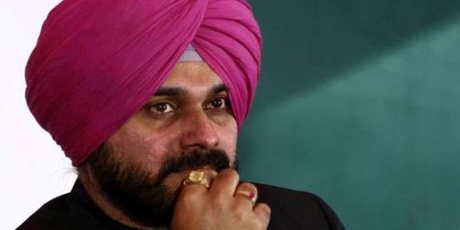 Navajot Siddhu के Tweet से चढ़ा सियासी पारा, अब होने लगी ऐसी कयासबाजी