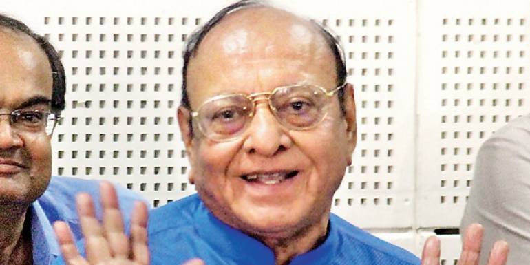 Shankersinh Vaghela says Gujarat govt to fall on May 23; BJP nixes claim