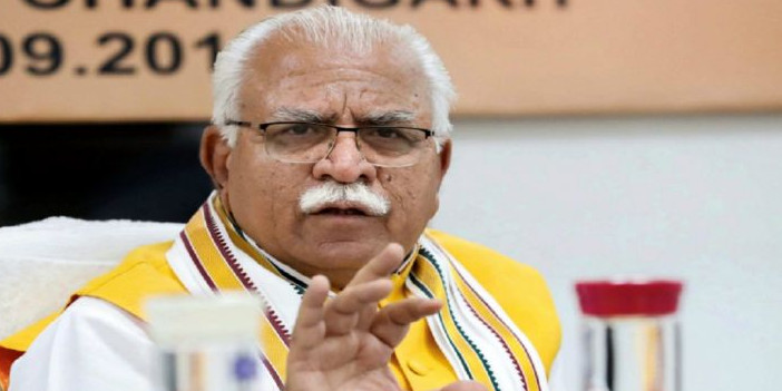 फजीहत होने पर बोले CM मनोहरलाल खट्टर, कश्मीर की लड़कियां मेरी बेटियां हैं