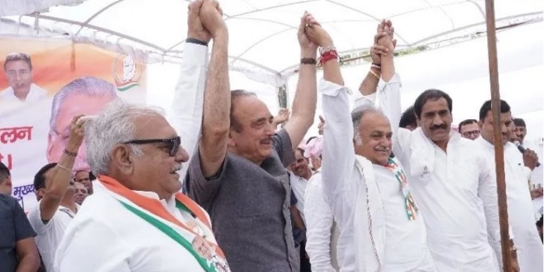 नेहरू की वजह से कश्मीर आज हिंदुस्तान का हिस्सा, पीएम के पैदा होने से पहले लड़ी सेनाः गुलाम नबी आजाद