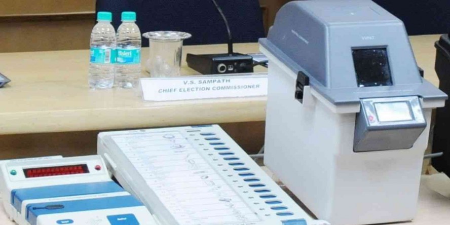 विपक्ष मिला सीईसी से, वीवीपैट के वोटों की गिनती पहले करने को कहा