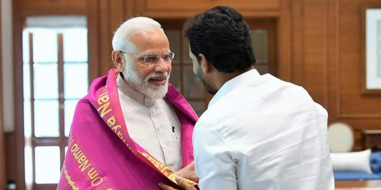 पीएम से मिले जगमोहन रेड्डी, कहा- भाजपा 250 तक सिमटती तो इस शर्त पर देते समर्थन