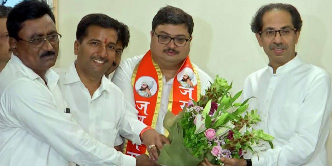 Former Congress minister Satish Chaturvedi's son Dushyant joins Shiv Sena