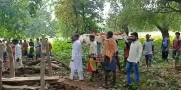 Odisha MLA Lends Shoulder To Mortal Remains Of Villager