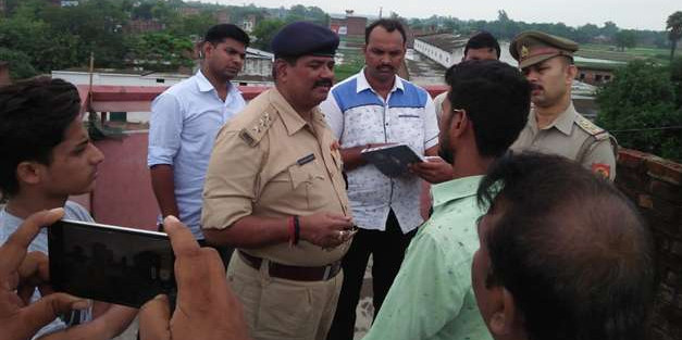 जय श्री राम न बोलने पर युवक को जिंदा जलाया, हालत गंभीर