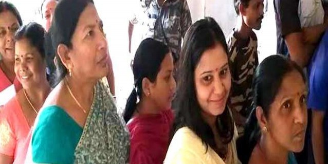 लोकतंत्र की जयकार, चतरा-पलामू व लोहरदगा में 64:31% मतदान