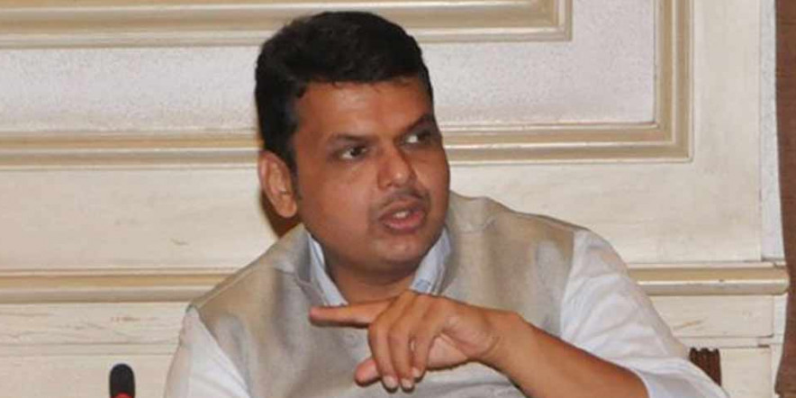 CM फडणवीस का बड़ा फैसला,1 हेक्टेयर भूमि वाले बाढ़ प्रभावित किसानों का कर्ज होगा माफ