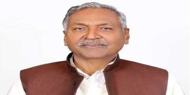राजभवन में हुई उच्चस्तरीय बैठक में अधिकारियों को चौहान ने दिये कई निर्देश