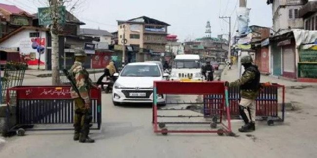 जम्मू से भी हटी धारा 144, कल से खुलेंगे स्कूल-कॉलेज, इंटरनेट पर रोक बरकरार