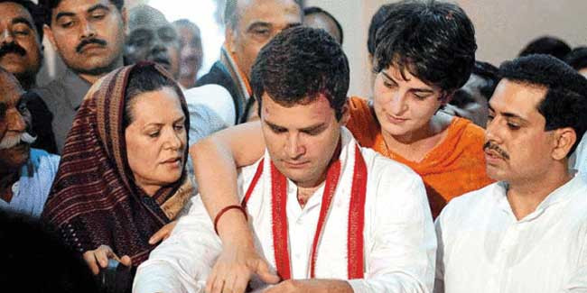 कांग्रेस परिवारवाद से मुक्त नहीं होने वाली - 'गांधी' नहीं तो 'वाड्रा' सही!