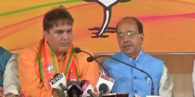 AAP को एक और झटका, एक सप्ताह के भीतर दूसरे विधायक BJP में हुए शामिल