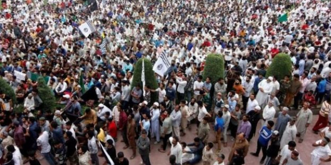 5 अगस्त के बाद कश्मीर घाटी में पैलेट से 36 लोग घायल हुए: रिपोर्ट