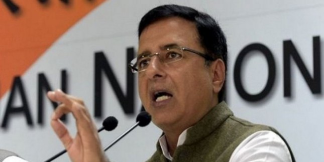 कांग्रेस का PM मोदी पर बड़ा हमला, कहा- इन्होंने वायुसेना के विमान को टैक्सी बनाया