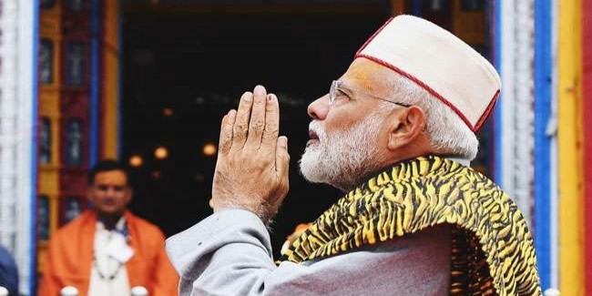 उत्तराखंड में प्रधानमंत्री नरेंद्र मोदी को मिलती है आध्यात्मिक ऊर्जा
