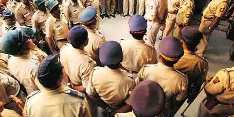Gujarat govt reshuffles 80 IAS officers