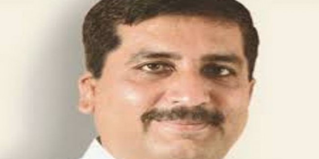 लम्बित राजस्व प्रकरणों के शीध्र निस्तारण के प्रयास : हरीश चौधरी