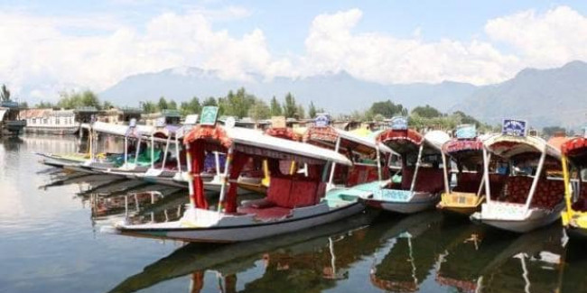 अनुच्छेद 370 पर केंद्र के फैसले के बाद जम्मू-कश्मीर और लद्दाख में महाराष्ट्र खोलेगा रिजॉर्ट