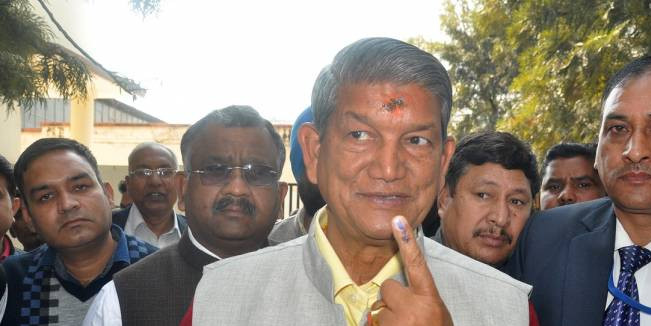 पूर्व मुख्यमंत्री हरीश रावत के खिलाफ सीबीआई ने केस दर्ज किया