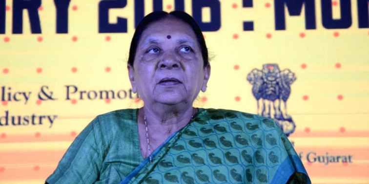 आनंदीबेन पटेल ने ली यूपी के राज्यपाल पद की शपथ, सीएम सहित कई नेता समारोह में पहुंचे