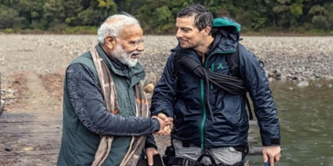 ‘मैन वर्सेज वाइल्ड’ में कीड़े खाने वाले बेयर ग्रिल्स ने पीएम मोदी के बारे में किए बड़े खुलासे
