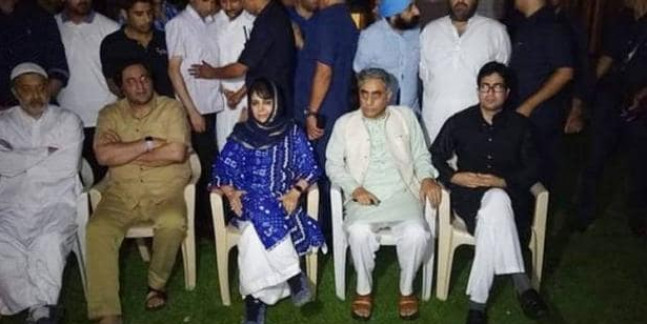 जम्मू कश्मीर: महबूबा मुफ्ती के आवास पर PDP कोर ग्रुप की बैठक