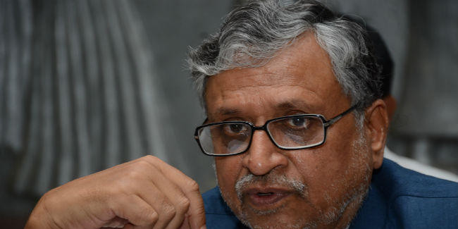 कांग्रेस नेता अब भी 370 का हटने का कर रहे विरोध, बयानबाजी कर पाकिस्तान की भाषा बोल रहे हैं : सुशील मोदी