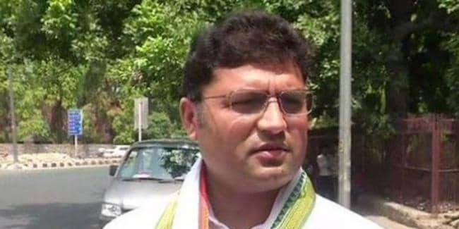 अशोक तंवर के हंगामे से नाराज कांग्रेस, पार्टी ने लिए बड़ा फैसला, इन पर रखेगी नजर