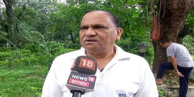 मंत्री बोले- धारा 370 हटने पर मर्माहत थे वीसी, इसलिए राष्ट्रवादी छात्रों ने किया विरोध
